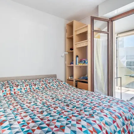 1 Bedroom In Appartement *